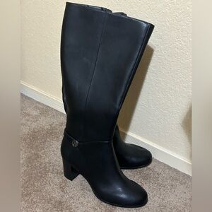 NWT black Knee-High Boots